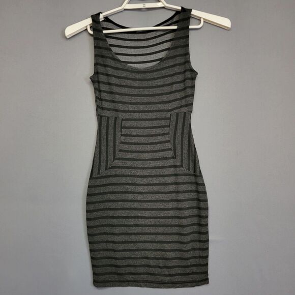 Soprano Dresses & Skirts - Soprano Bodycom Dress Womens Small Gray Black Knit Striped Sleeveless Stretches